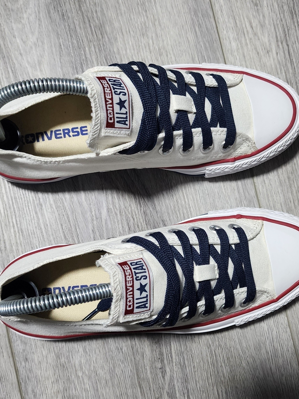 Converse Chuck Taylor All Star Low Top White Sneakers Womens Size 7 - Picture 6 of 8